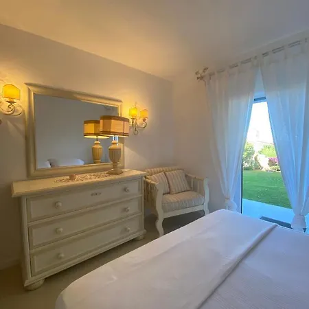 Gli Oleandri 128 - Costa Smeralda - *